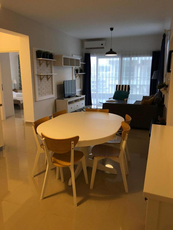 Spartacus Pool Apartments In Caesar Resort & Spa Trikomo Ngoại thất bức ảnh