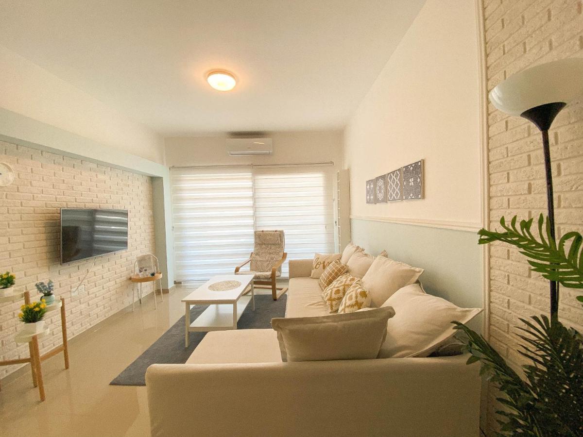 Spartacus Pool Apartments In Caesar Resort & Spa Trikomo Ngoại thất bức ảnh